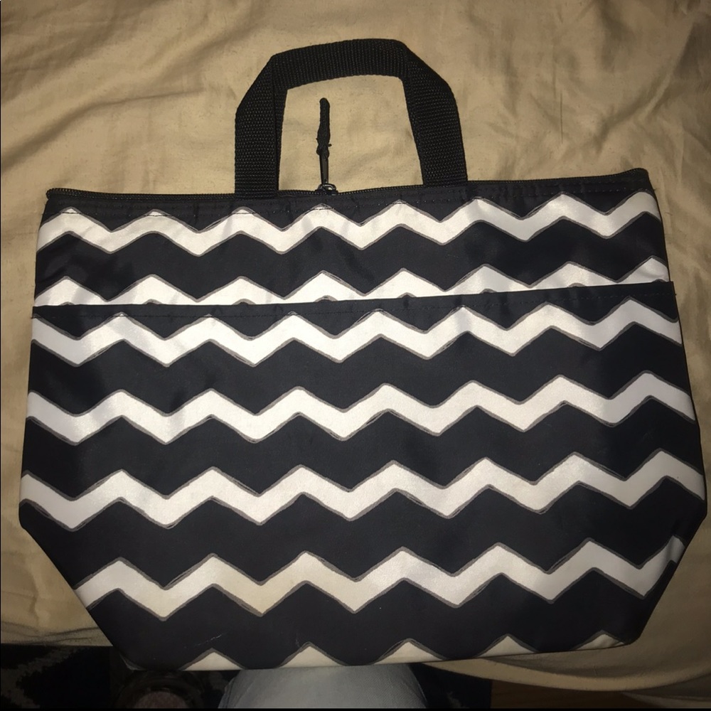 Thirty one lunch box